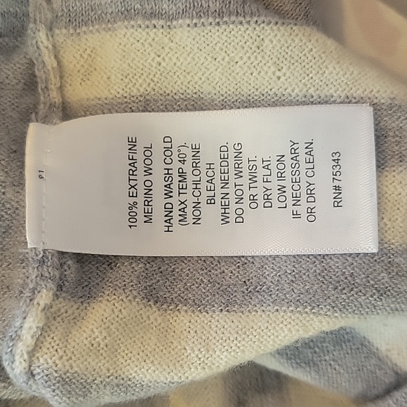 Clements Ribeiro Sweater - Picture 8 of 8